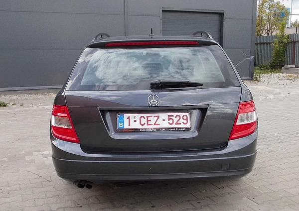 Mercedes-Benz Klasa C cena 25900 przebieg: 232000, rok produkcji 2009 z Mielec małe 277